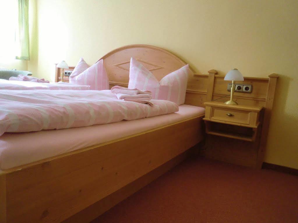 Wanderhotel Sonnebergbaude Waltersdorf  Zewnętrze zdjęcie